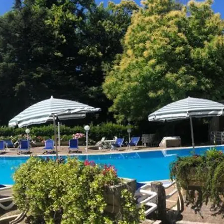 Mondial Park Hotel 4*